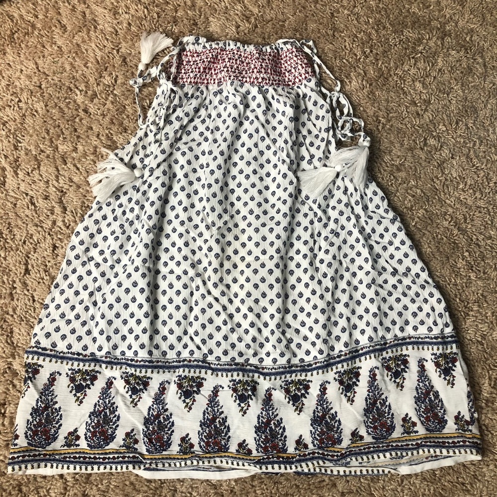 Old Navy floral tank top size medium
